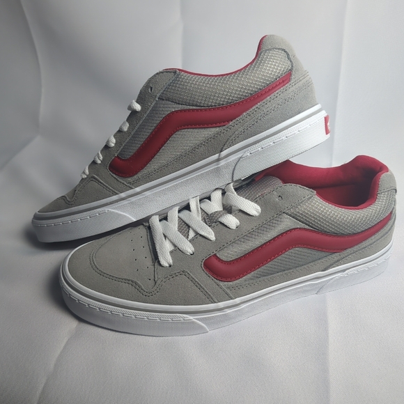 Vans low top sz 11 - Picture 2 of 12